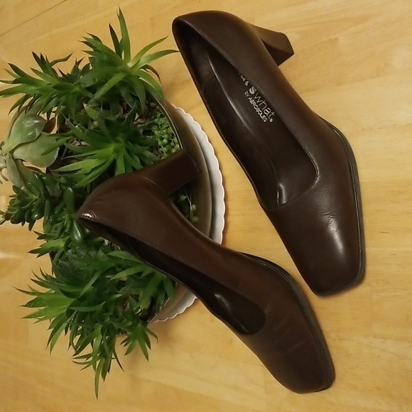 What's What By AEROSOLES Brown Leather Square-toed Pumps 8W Shoes Heels - Picture 2 of 11